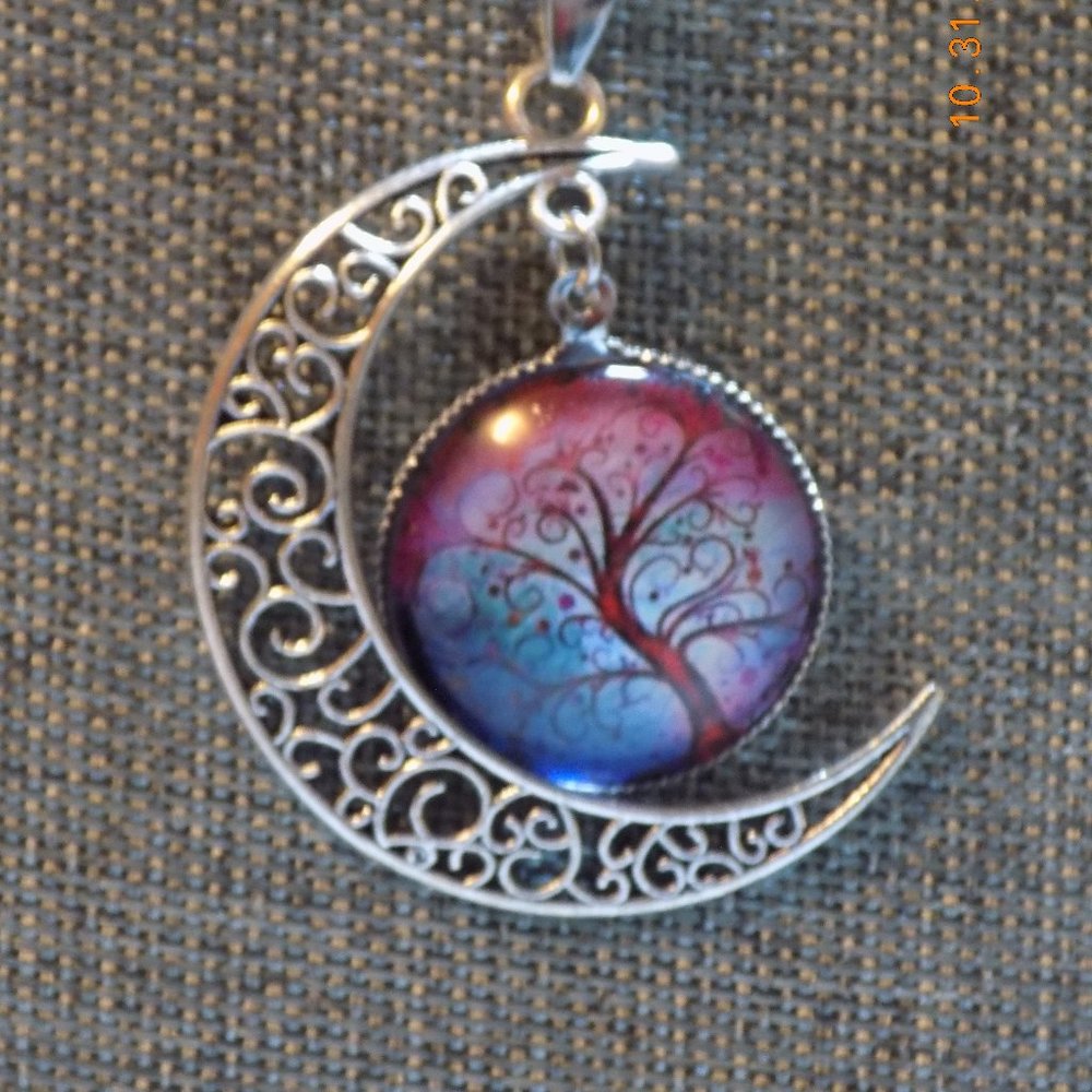 New swirl moon and tree colorful necklace with chain